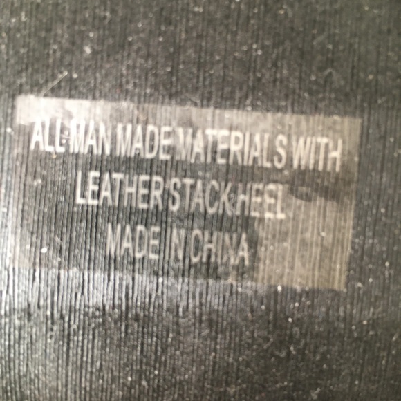 NIB Dolce Vita black faux suede booties. Sz 8.5 - Picture 6 of 6